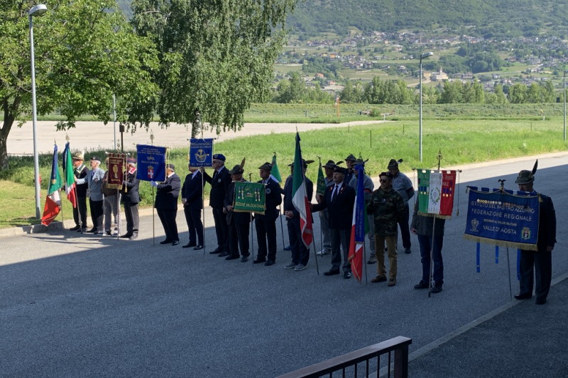 Commemorazione all'eliporto militare di Pollein