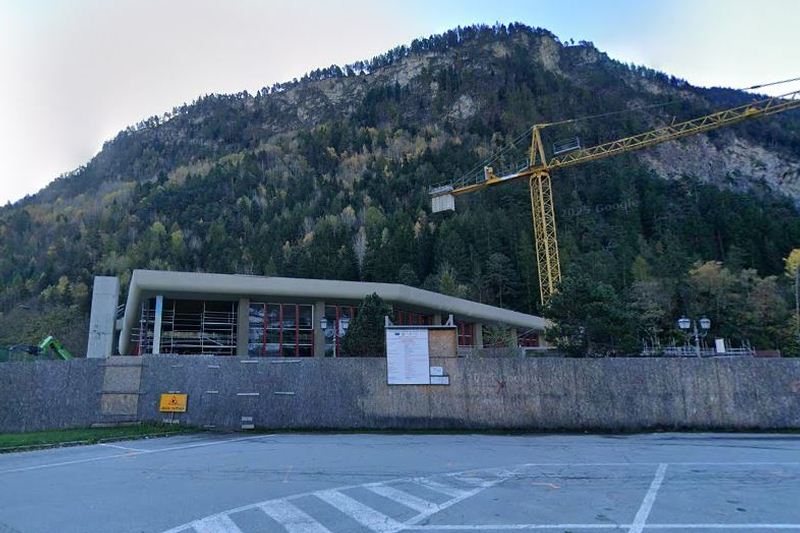 Lavori alla piscina regionale