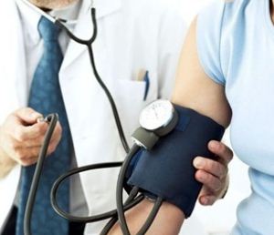 Misurazioni negli ambulatori per la Giornata mondiale contro l'ipertensione