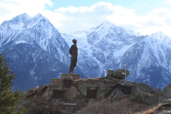 Monumento ai Partigiani di Trois Villes Monumento ai Partigiani di Trois Villes