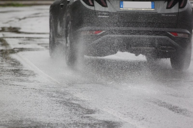 Meteo, diffusa un'allerta gialla per temporali sulla Valle d'Aosta