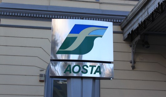 Stazione ferroviaria di Aosta