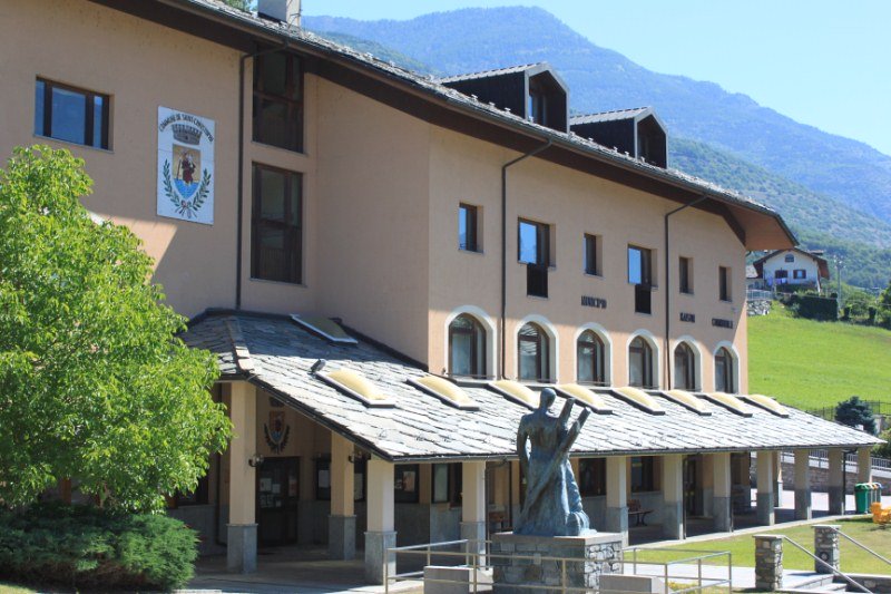 Chiusura raccordo A5-SS27, sindaco Saint-Christophe: Comuni sono in difficoltà