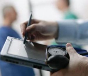 Dossier sanitario elettronico, Garante privacy: più tutele per i pazienti