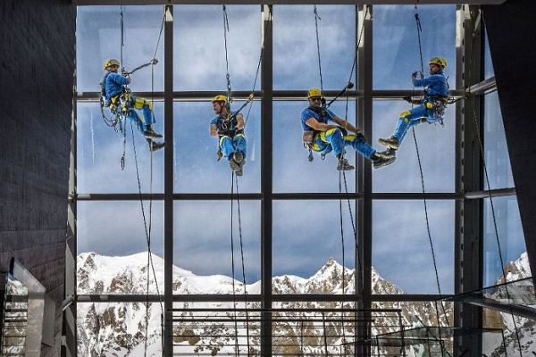 Skyway Monte Bianco