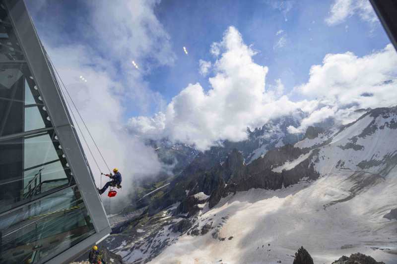 Skyway Monte Bianco