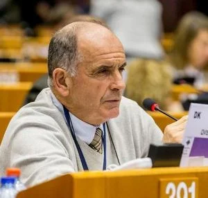 Redditi, Rollandin il più "ricco" del Consiglio regionale