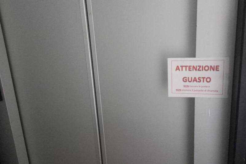 Ascensore guasto