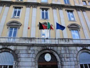 Aosta, lite culmina in accoltellamento: arrestato aostano