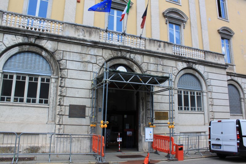 Oltraggio a pubblico ufficiale, ex deputata condannata dal tribunale di Aosta