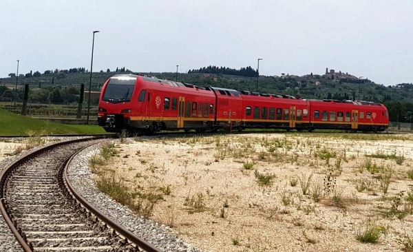 Regione: treni bimodali attivi in autunno sulla Aosta ...