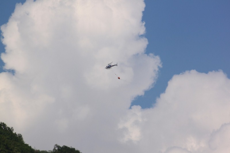 Elicottero antincendio
