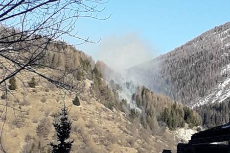 Incendio boschivo a La Thuile