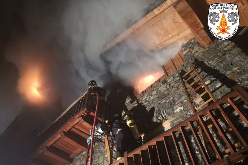Incendio in abitazione