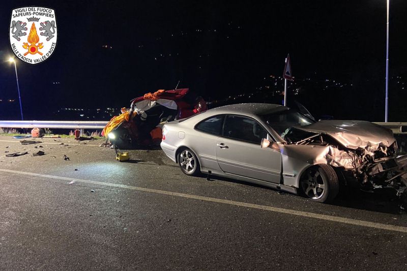 Incidente stradale tra Aosta e Sarre