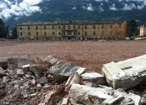 Aosta, continuano le demolizioni all'ex caserma Testafochi