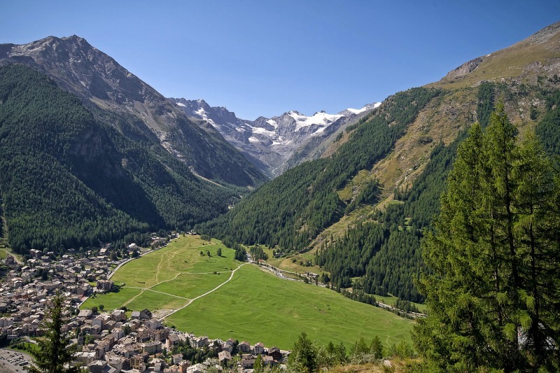 Seconda casa ad Aosta per il week end: zone migliori e consigli