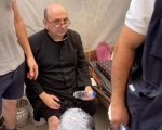 Gaza, raid israeliano su una chiesa. Meloni: inaccettabili attacchi alla popolazione