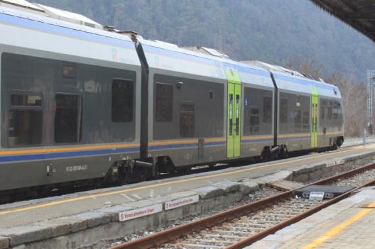 Stop ai treni sulla Ivrea-Chivasso: la Valle d'Aosta attiva un piano di intervento