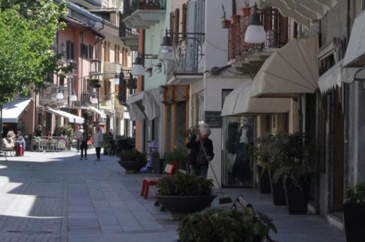 Istituita una Cabina di regia del commercio in Valle d'Aosta
