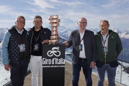 Giro d'Italia, al via il conto alla rovescia per la tappa Aosta-Pila