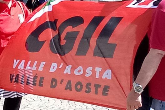 Raccolta firme per due proposte di legge di Cgil su sanità pubblica e appalti